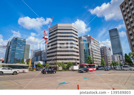 名古屋市久屋大通的街景，摩天大樓林立（愛知縣名古屋市） 139589803