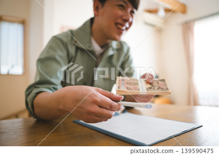 40多歲的工人 40多歲的工人 139590475