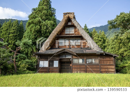 [World Cultural Heritage Site] Gokayama Gassho-zukuri Houses, Nanto City 139590533