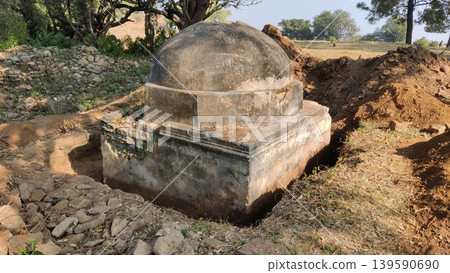 Tilla Jogian ancient Hindu samadhi dome structure excavated in Pakistan 139590690