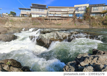 [Hyogo Prefecture] Sunny weather at Toryunada (Kakogawa) 139591279