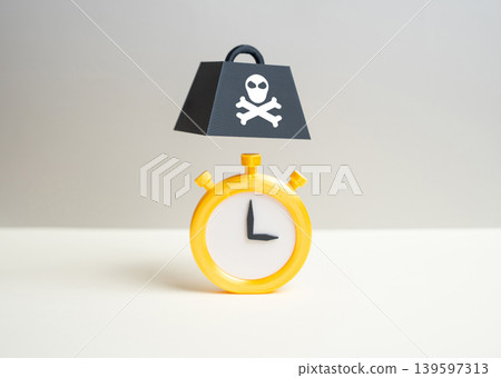 Deadline approaching. Deadline to complete the work. Pressure of the impending deadline. Time management challenges, stress and productivity in the corporate workplace. Deadline approaching. Deadline to complete the work. Pressure of the impending deadline. Time management challenges, stress and productivity in the corporate workplace. 139597313