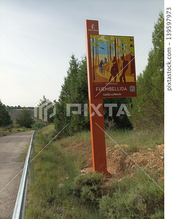 Tourist Information Signpost in Fuembellida, Guadalajara, Spain. Tourist Information Signpost in Fuembellida, Guadalajara, Spain. 139597973