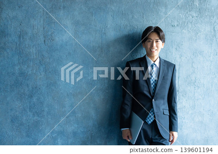 Businessman wearing a suit Businessman wearing a suit 139601194