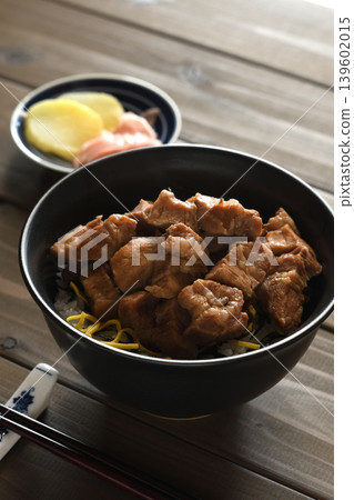Boiled pork belly bowl Boiled pork belly bowl 139602015