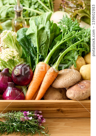 Various vegetables packed in a wooden box Various vegetables packed in a wooden box 139602983