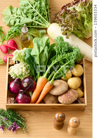 Various vegetables packed in a wooden box Various vegetables packed in a wooden box 139603334
