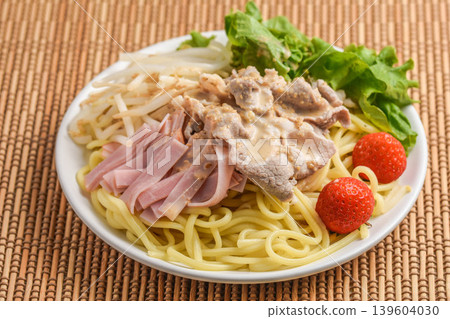 Chilled Chinese food Chilled Chinese food 139604030