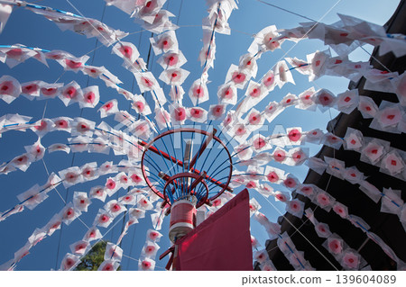 在滋賀縣桐生郡日野町裝飾的玩偶的照片 139604089