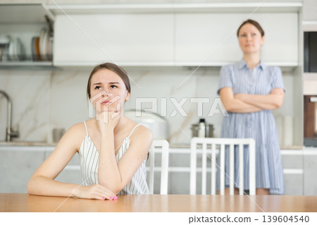 Offended mom and adult daughter avoid talking 139604540