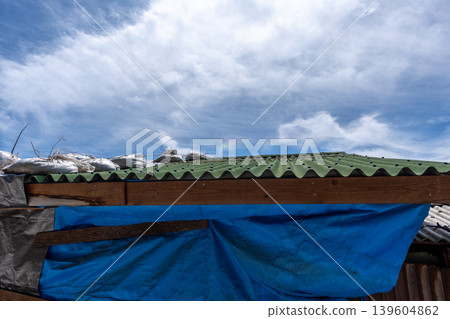 A photograph of the labyrinthine alleys of Ogijima Island in Takamatsu City, Kagawa Prefecture. A photograph of the labyrinthine alleys of Ogijima Island in Takamatsu City, Kagawa Prefecture. 139604862