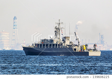 The minesweeper Awaji conducts training voyages for mine clearance operations in the waters surrounding the Japan Maritime Self-Defense Force base in Yokosuka City, Kanagawa Prefecture. The minesweeper Awaji conducts training voyages for mine clearance operations in the waters surrounding the Japan Maritime Self-Defense Force base in Yokosuka City, Kanagawa Prefecture. 139606225