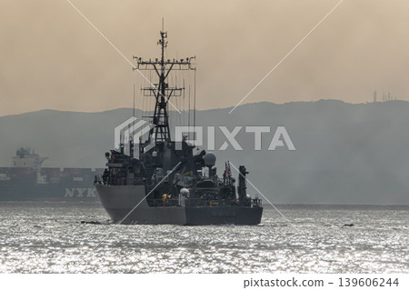 The minesweeper Chichijima conducts training voyages for mine clearance and other mine-sweeping operations in the waters surrounding the Japan Maritime Self-Defense Force base in Yokosuka City, Kanagawa Prefecture. The minesweeper Chichijima conducts training voyages for mine clearance and other mine-sweeping operations in the waters surrounding the Japan Maritime Self-Defense Force base in Yokosuka City, Kanagawa Prefecture. 139606244