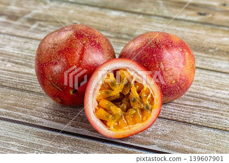 Ripe sweet juicy exotic maracuya Ripe sweet juicy exotic maracuya 139607901