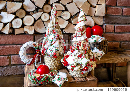Christmas tree table cones mini decoration for new year Christmas tree table cones mini decoration for new year 139609056