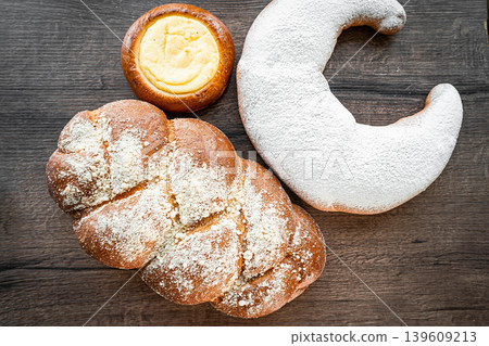 Fresh pastries buns wicker basket rustic style bakery Fresh pastries buns wicker basket rustic style bakery 139609213