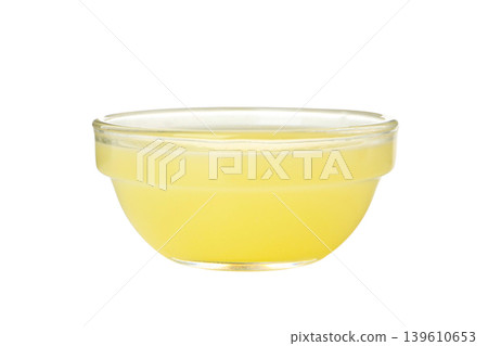 Lemon juice in a bowl, ready for recipes, PNG Lemon juice in a bowl, ready for recipes, PNG 139610653