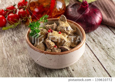 Stewed chicken liver with cream Stewed chicken liver with cream 139610772