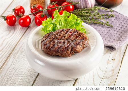 Grilled beef cutlet minced meat Grilled beef cutlet minced meat 139610820