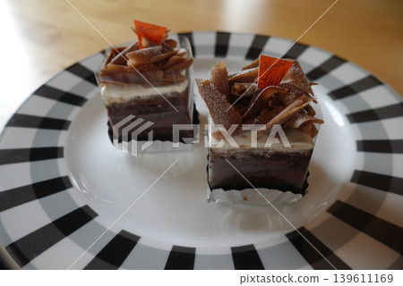 A chocolate cake with a beautiful cross-section 139611169