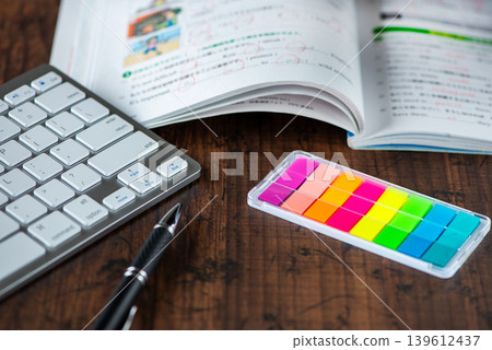 學習、考試和教育的圖片 學習、考試和教育的圖片 139612437