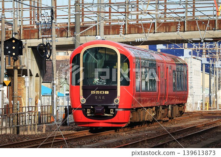 [越後心跳鐵道] ET122系列～越後心跳度假村雪月～（日本海翡翠線：簣魚川站） 139613873