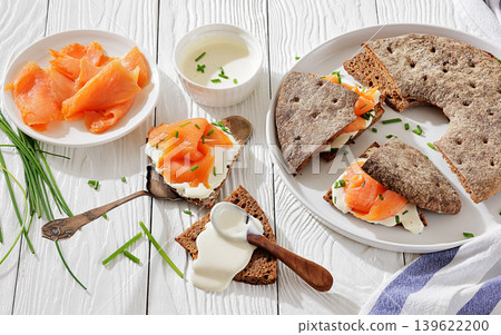Finnish reikaleipa bread with salmon and cheese Finnish reikaleipa bread with salmon and cheese 139622200