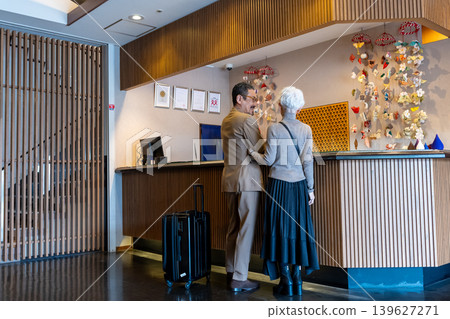 老年夫婦旅行。照片由伊藤綠葉提供。 139627271