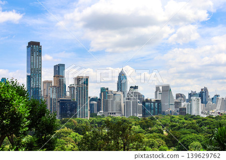 曼谷鬱鬱蔥蔥的城市景觀 曼谷鬱鬱蔥蔥的城市景觀 139629762