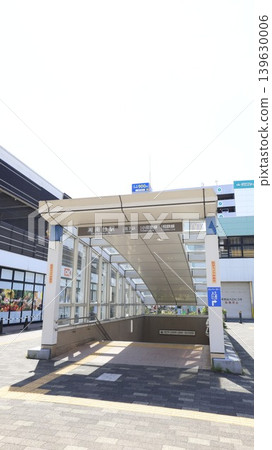 Shonandai Station, Exit F (East Exit), served by the Yokohama Municipal Subway Blue Line, Sotetsu Izumino Line, and Odakyu Enoshima Line. Shonandai Station, Exit F (East Exit), served by the Yokohama Municipal Subway Blue Line, Sotetsu Izumino Line, and Odakyu Enoshima Line. 139630006