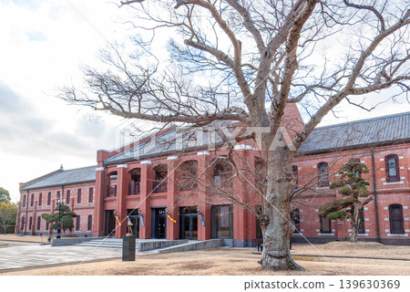 The imposing red brick architecture of Himeji City Museum of Art and the giant trees in winter (Himeji City, Hyogo Prefecture) The imposing red brick architecture of Himeji City Museum of Art and the giant trees in winter (Himeji City, Hyogo Prefecture) 139630369