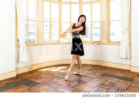 Japanese ballerina Japanese ballerina 139631680