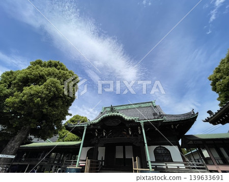柴又帝釋天寺,右邊的建築是創始人殿。 柴又帝釋天寺,右邊的建築是創始人殿。 139633691