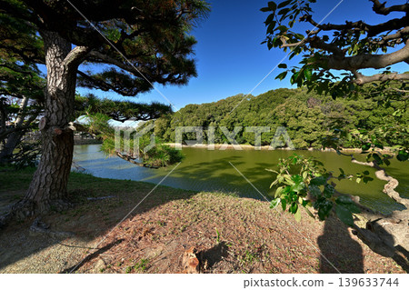 Oka Misanzai Tumulus (Emperor Chuai's Ega Nagano West Mausoleum), Fujidera City, Osaka Prefecture 139633744