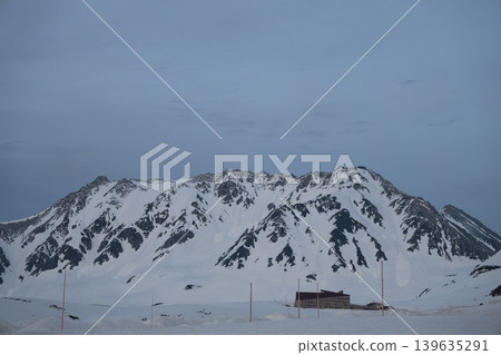 Spring in Tateyama, where the snow is still deep. Spring in Tateyama, where the snow is still deep. 139635291