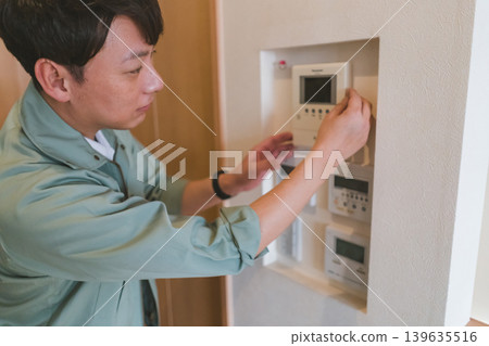 40多歲的工人 40多歲的工人 139635516