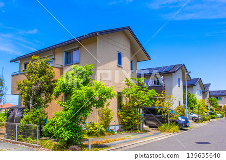 A quiet eco-town with underground power lines and solar power generation. 139635640