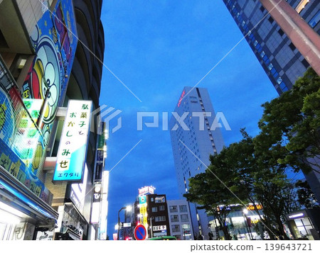 [Tokyo Night View] Kinshicho Station North Exit 139643721