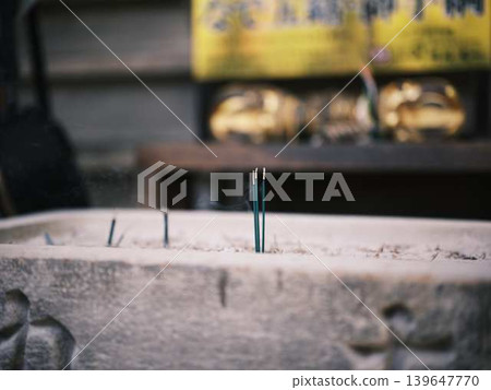 香火香火的寺廟 香火香火的寺廟 139647770