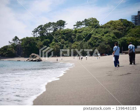 [Kochi Prefecture] Katsura beach under sunny weather 139648185
