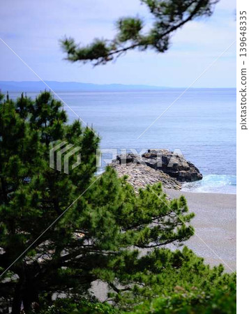 [Kochi Prefecture] Katsura beach under sunny weather 139648335