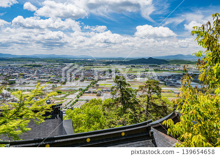 View of the Omi Plain from the Akagami-yama (Tarobo-yama) observation deck, Higashiomi City, Shiga Prefecture 139654658