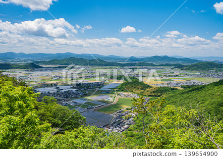 View of the Omi Plain from the Akagami-yama (Tarobo-yama) observation deck, Higashiomi City, Shiga Prefecture 139654900