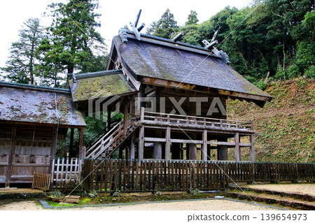 大場的大宮先生和新玉先生...日本最古老的大社建造的國寶,正殿【金玉神社】 大場的大宮先生和新玉先生...日本最古老的大社建造的國寶,正殿【金玉神社】 139654973