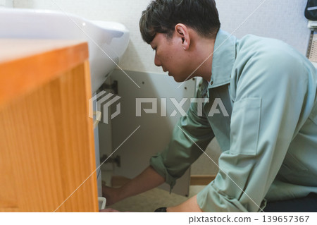 40多歲的工人 40多歲的工人 139657367