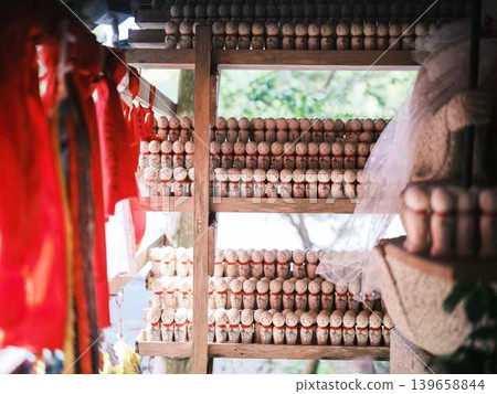 One-Word Jizo Kokeshi doll, photo of Chikurinji Temple One-Word Jizo Kokeshi doll, photo of Chikurinji Temple 139658844