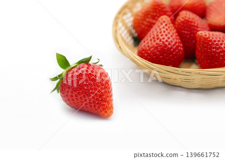 草莓 草莓 139661752