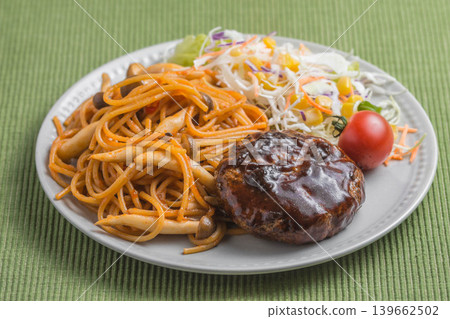 Hamburg steak and pasta platter Hamburg steak and pasta platter 139662502