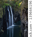 宮崎縣高千穗峽：真奈瀑布 - 神秘峽谷的壯麗景色。 139666196