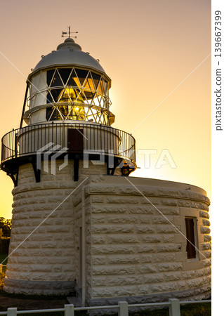 A spectacular sunset at Rokugosaki Lighthouse, located at the tip of the Noto Peninsula (Suzu City, Ishikawa Prefecture) *Location of photo is indicated in the comments section. A spectacular sunset at Rokugosaki Lighthouse, located at the tip of the Noto Peninsula (Suzu City, Ishikawa Prefecture) *Location of photo is indicated in the comments section. 139667399